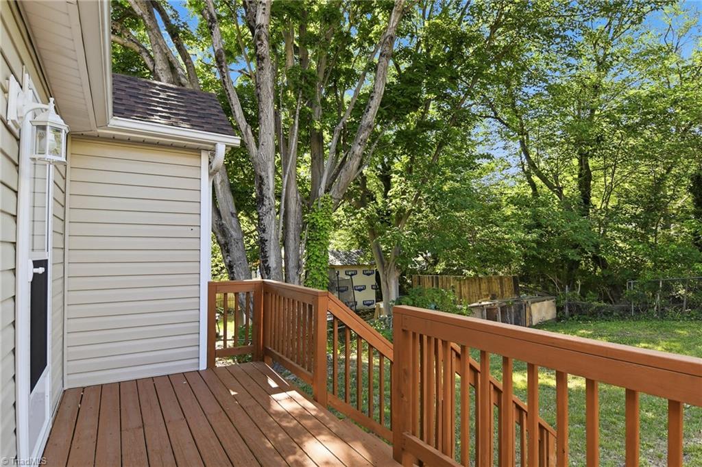 2206 Dunbar Street Property Photo 16