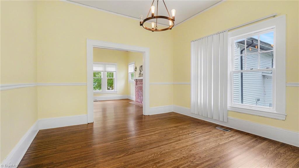 306 W Ray Avenue Property Photo 8