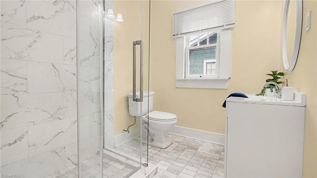 306 W Ray Avenue Property Photo 20