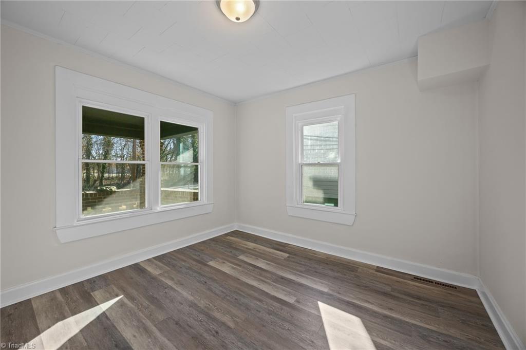 427 Wright Street Property Photo 5