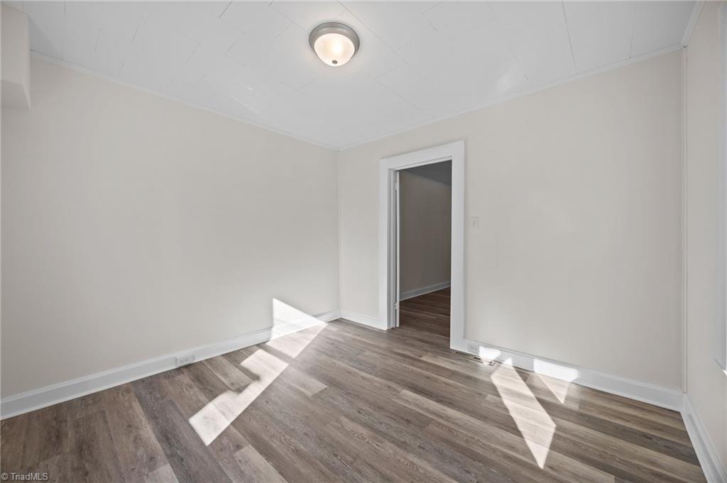 427 Wright Street Property Photo 6