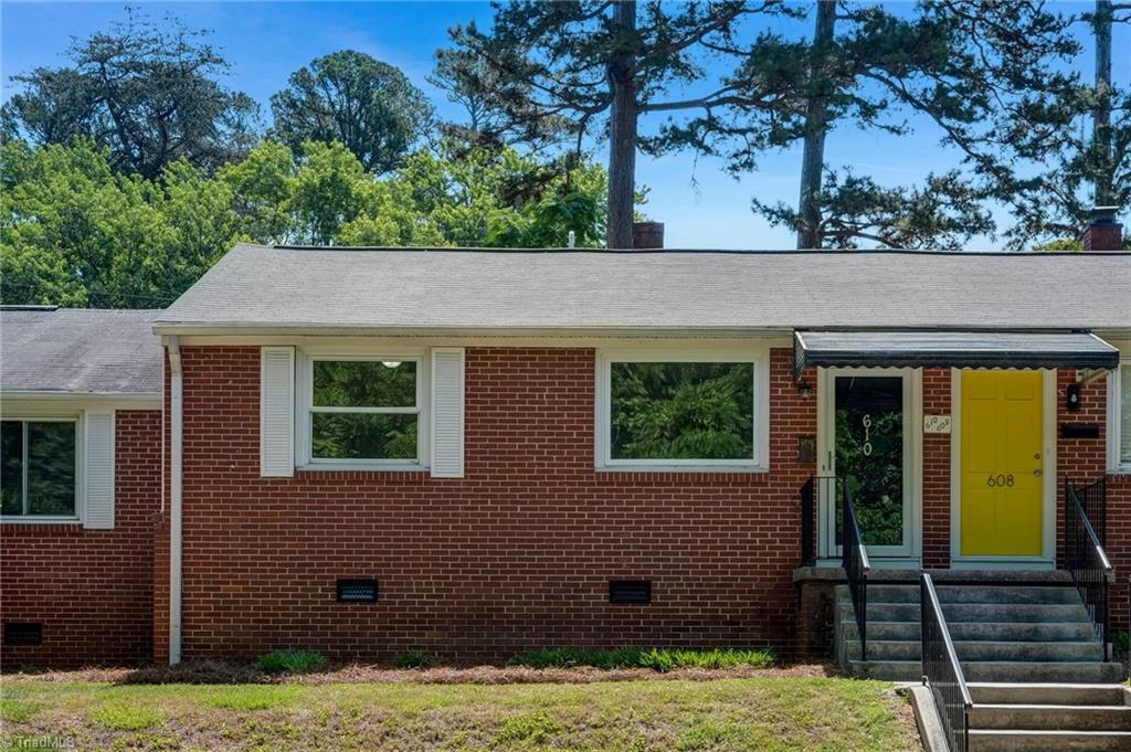 610 N Tremont Drive Property Photo 18