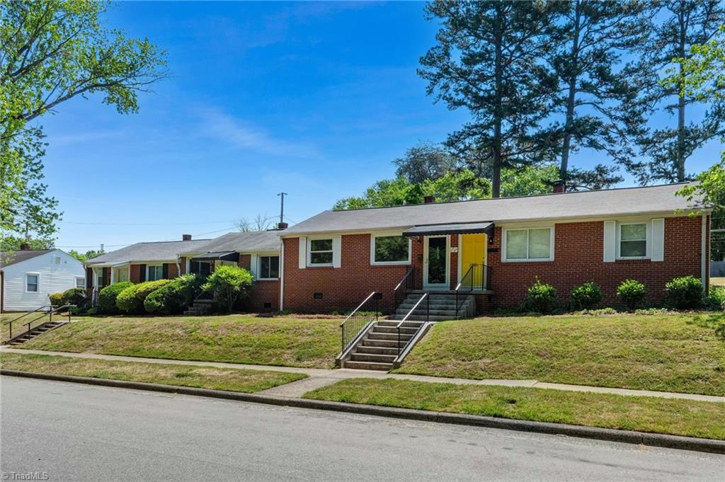 610 N Tremont Drive Property Photo 19