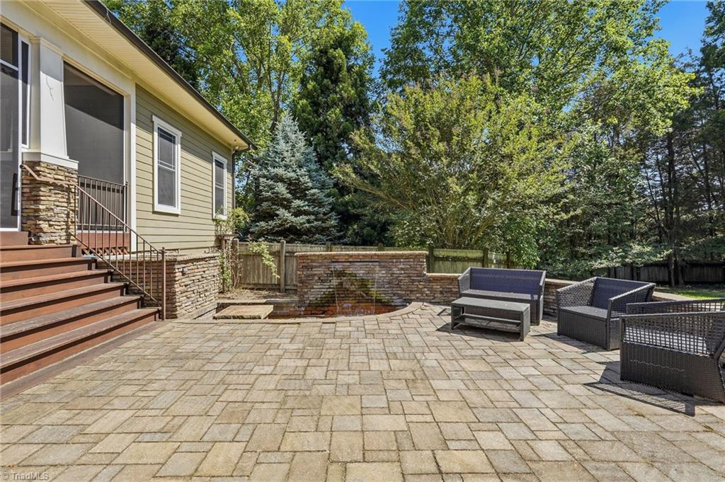 2105 Stone Ridge Place Property Photo 48