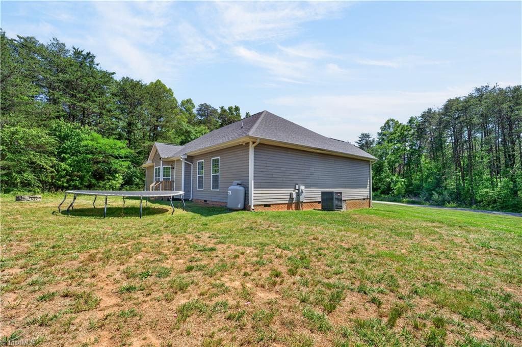552 Tom Hunter Road Property Photo 8