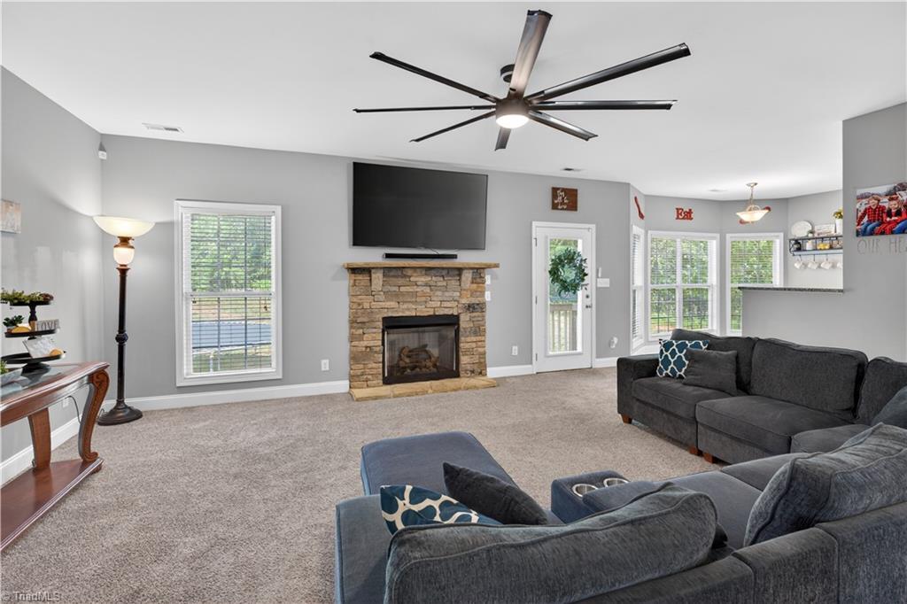 552 Tom Hunter Road Property Photo 15