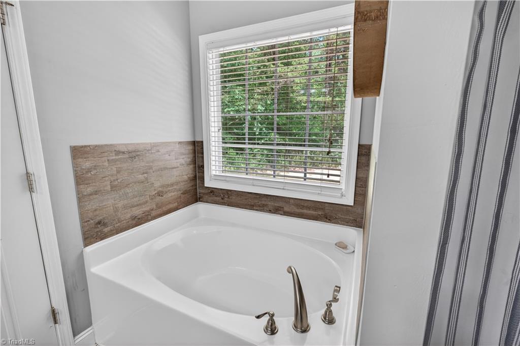 552 Tom Hunter Road Property Photo 25