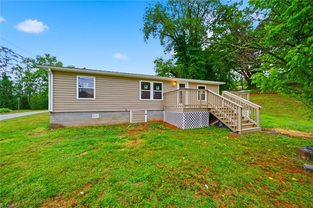 120 Mathis Street Property Photo 1