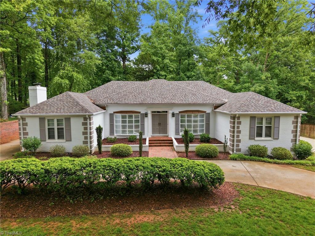 702 Westminster Drive Property Photo 1