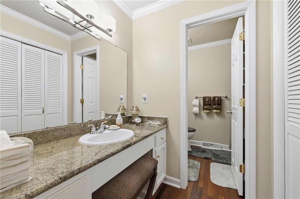 702 Westminster Drive Property Photo 20