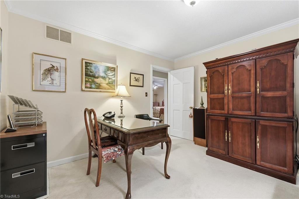 702 Westminster Drive Property Photo 26