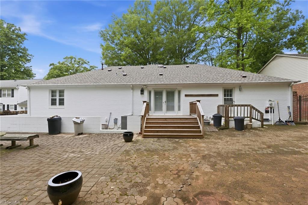 702 Westminster Drive Property Photo 36