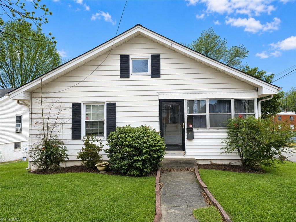 901 Grace Avenue Property Photo 1