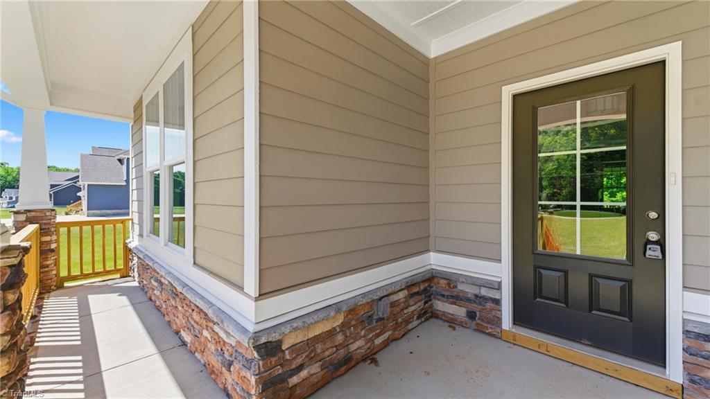 2858 John Lewis Road Property Photo 4