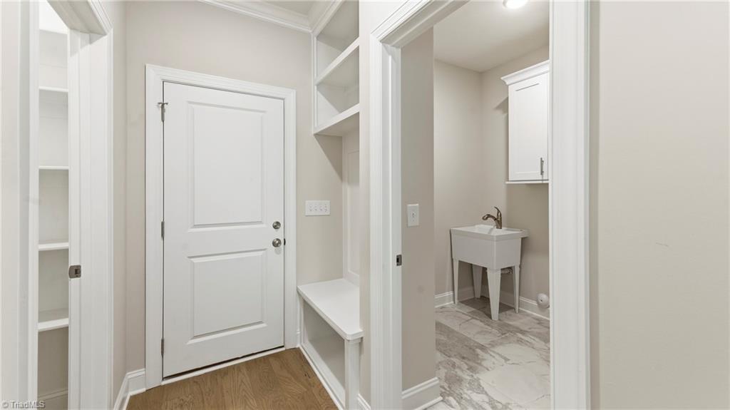 2858 John Lewis Road Property Photo 11