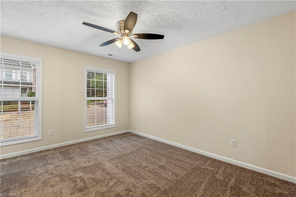 246 Hampton Road # 8b Property Photo 18