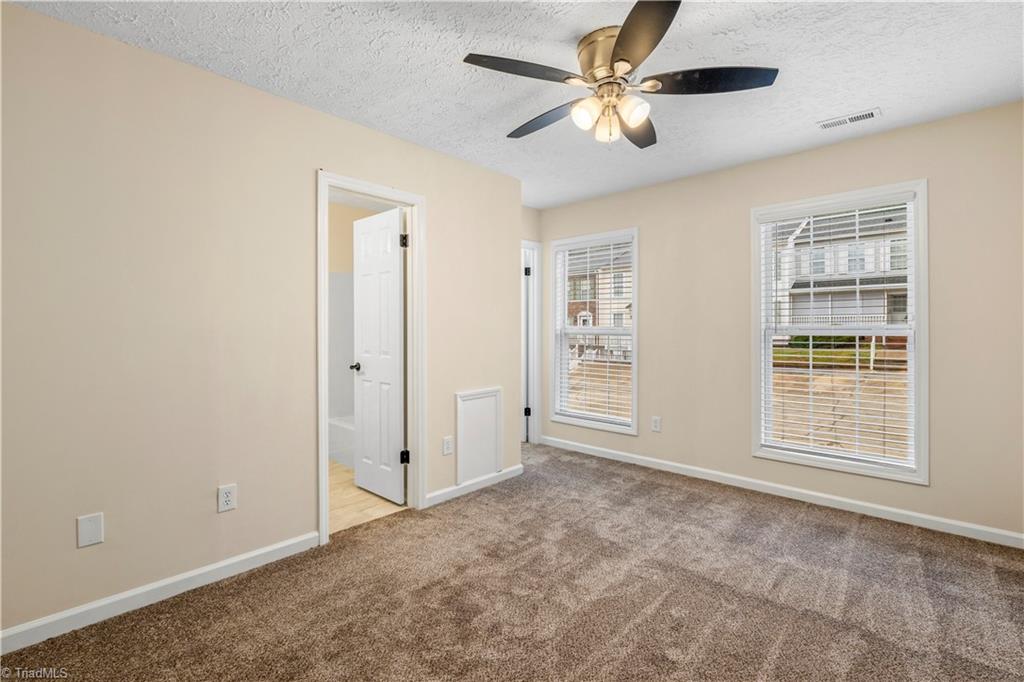 246 Hampton Road # 8b Property Photo 19
