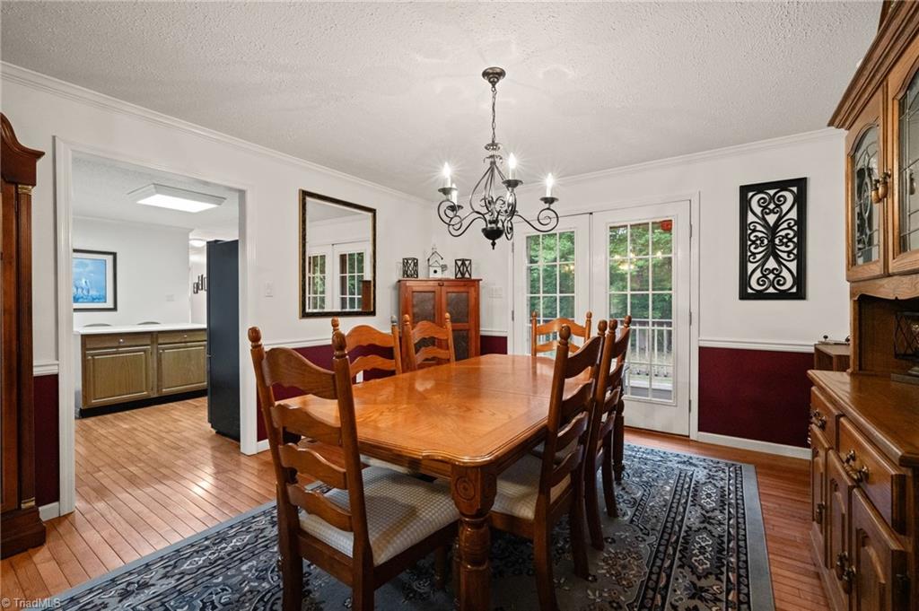 296 Cothran Hicks Road Property Photo 8