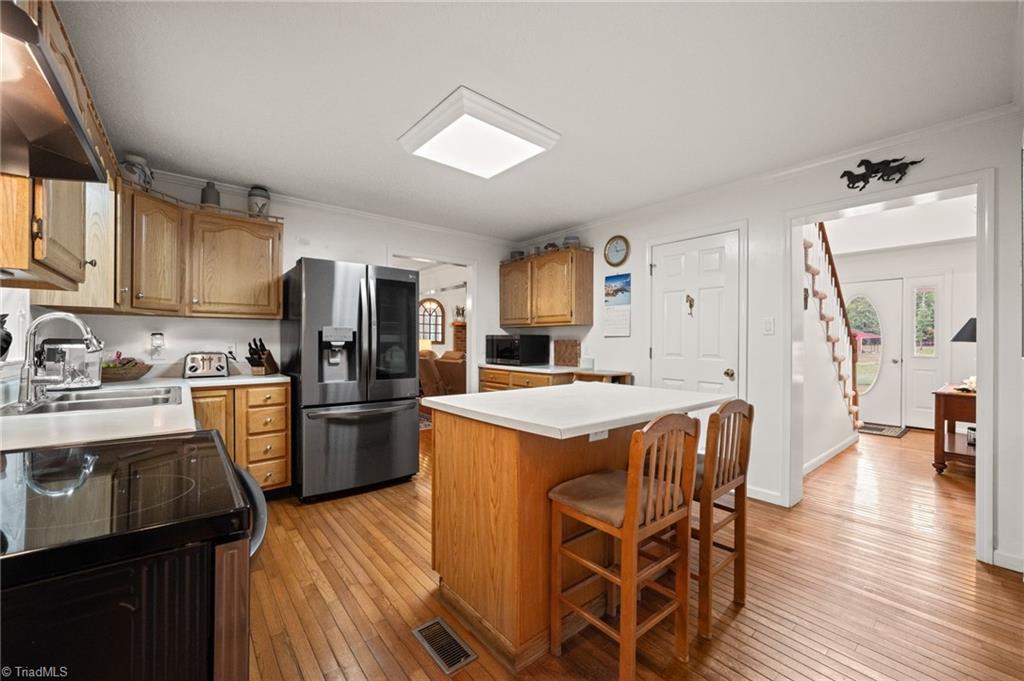 296 Cothran Hicks Road Property Photo 11