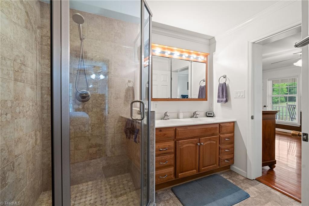 296 Cothran Hicks Road Property Photo 19