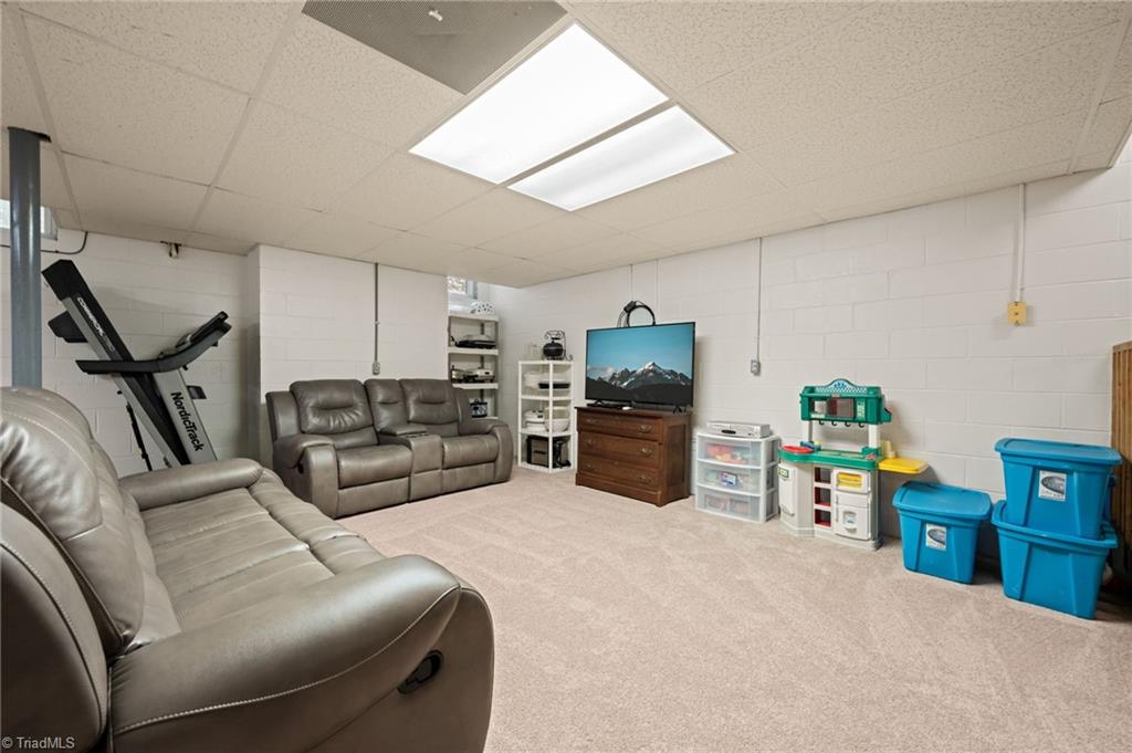 296 Cothran Hicks Road Property Photo 30