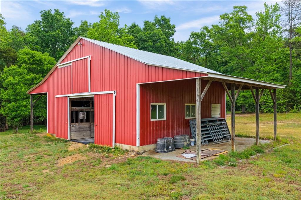 296 Cothran Hicks Road Property Photo 43