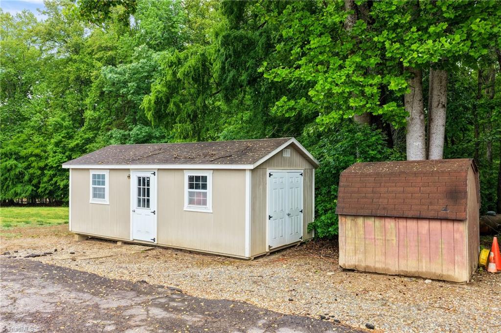 296 Cothran Hicks Road Property Photo 46