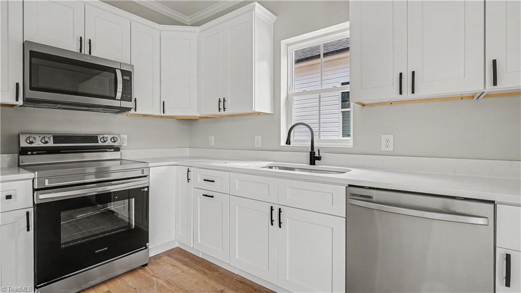217 Lansdowne Street Property Photo 11