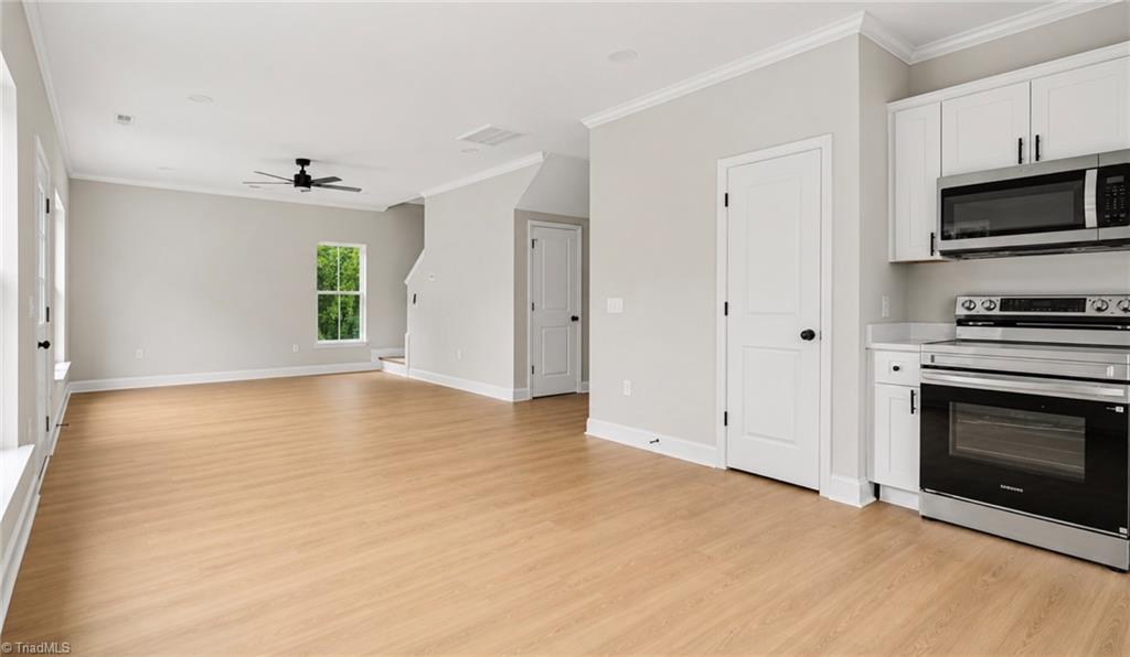 217 Lansdowne Street Property Photo 16