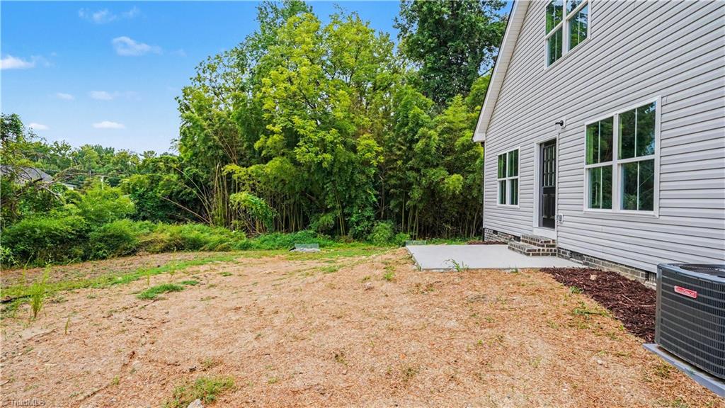 217 Lansdowne Street Property Photo 30