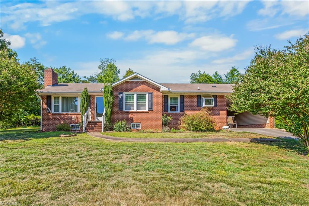 1129 Ziglar Road Property Photo 2