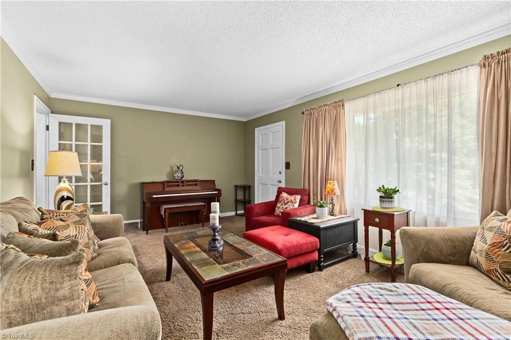 1129 Ziglar Road Property Photo 6