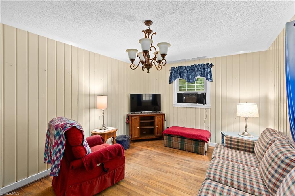 1129 Ziglar Road Property Photo 13