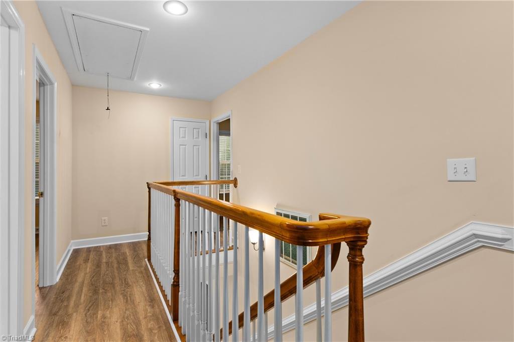 129 Walnut Avenue Property Photo 36