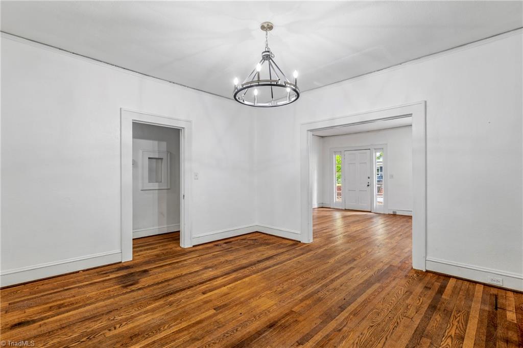 1915 W Academy Street Property Photo 10