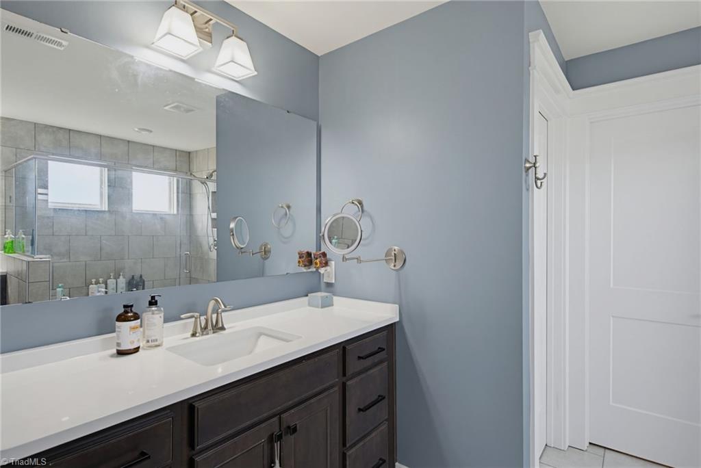 511 Brycewood Drive Property Photo 25