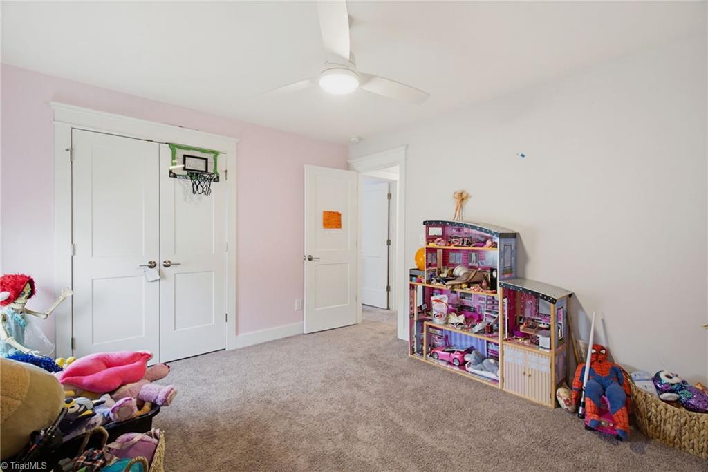 511 Brycewood Drive Property Photo 33