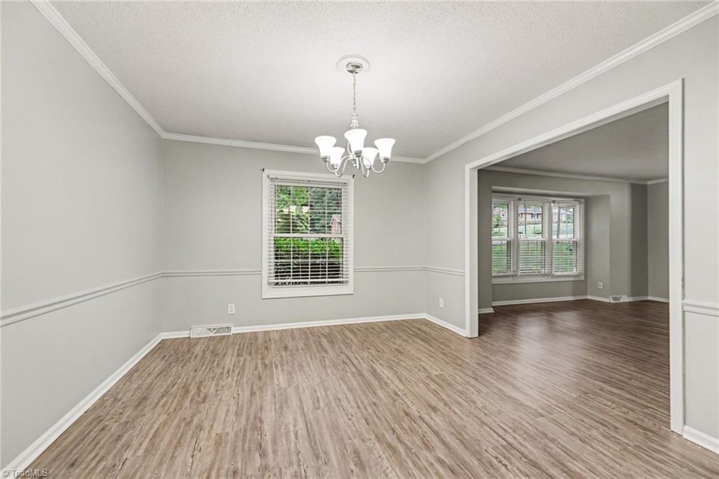 5021 Eastwin Drive Property Photo 14