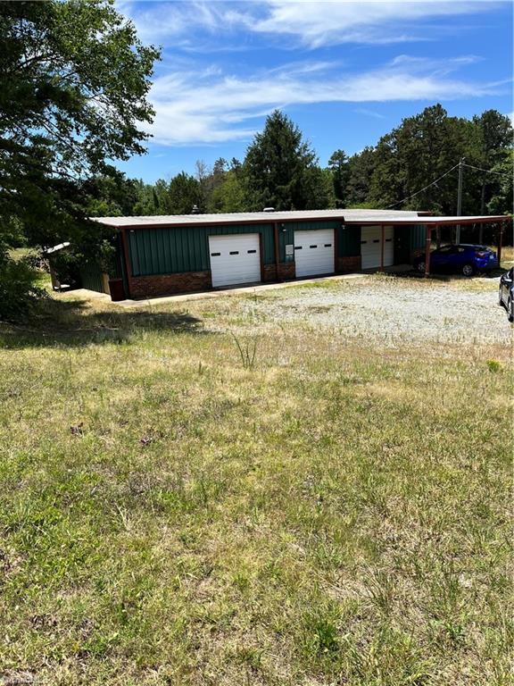 520 Commercial Boulevard Property Photo 1