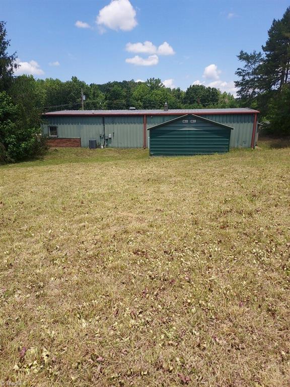 520 Commercial Boulevard Property Photo 6