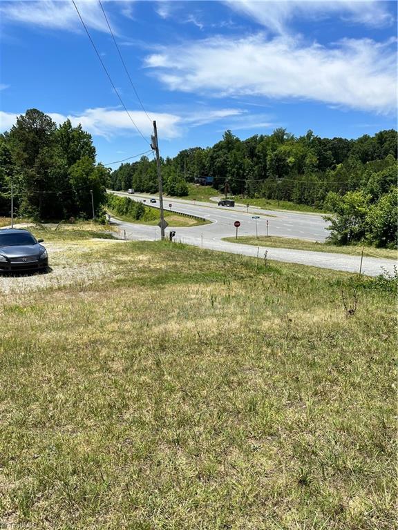 520 Commercial Boulevard Property Photo 7