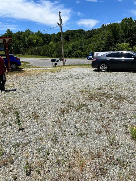 520 Commercial Boulevard Property Photo 10