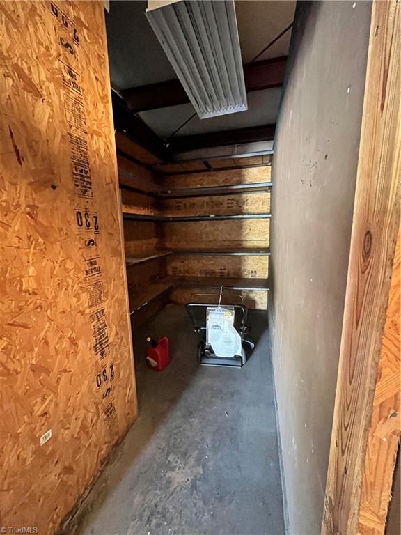 520 Commercial Boulevard Property Photo 14