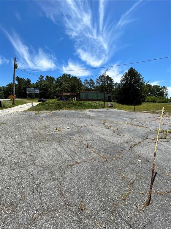 520 Commercial Boulevard Property Photo 43