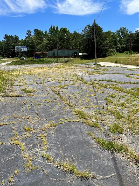 520 Commercial Boulevard Property Photo 44