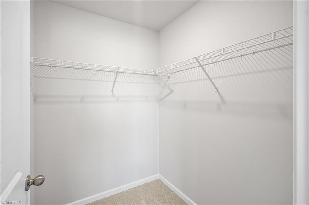 134 Greenbrier Way Property Photo 4