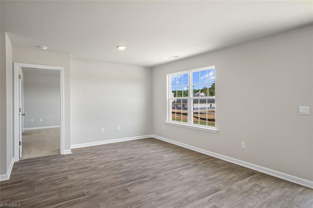 134 Greenbrier Way Property Photo 6