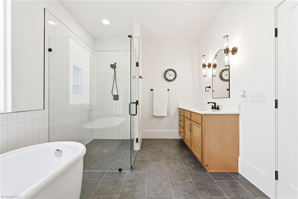 7606 Monty Drive Property Photo 39