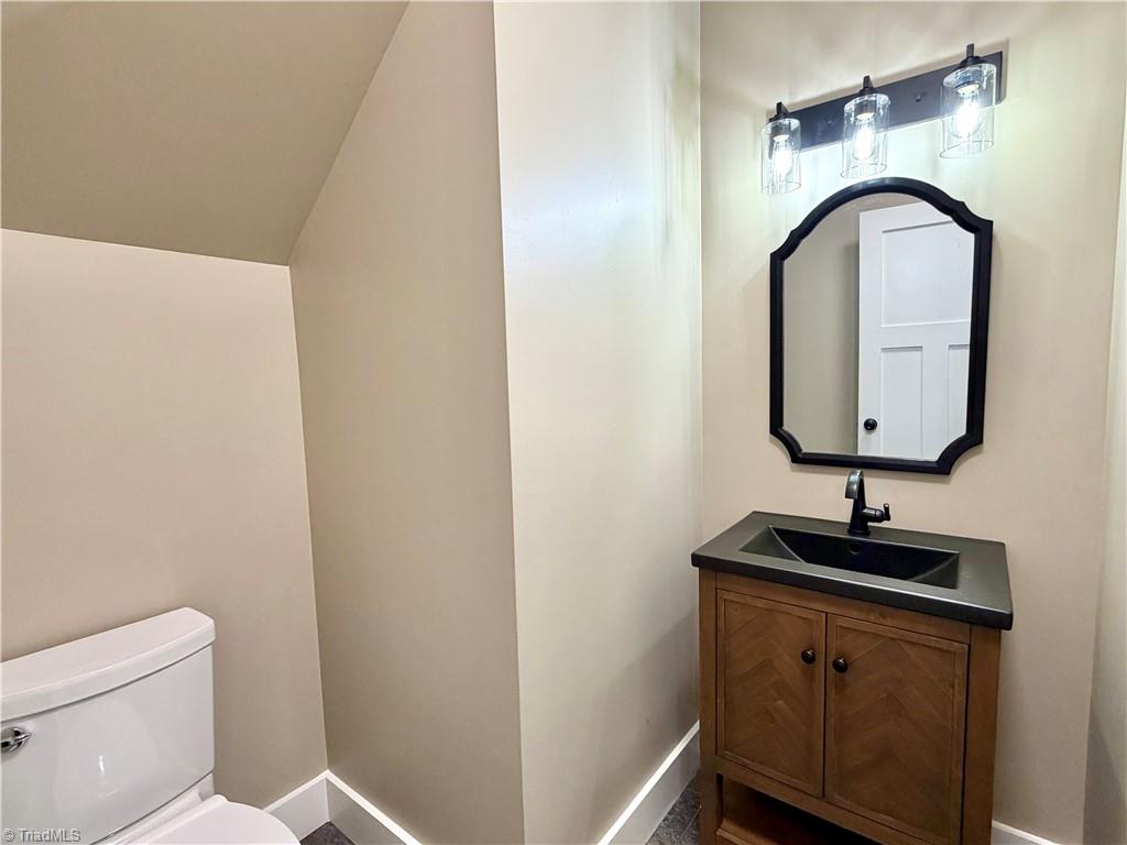 128 Arrowood Lane Property Photo 18
