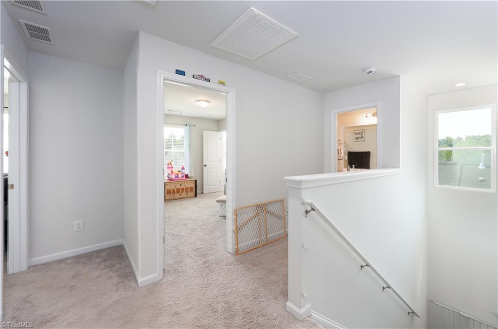 3721 Streamside Drive Property Photo 11